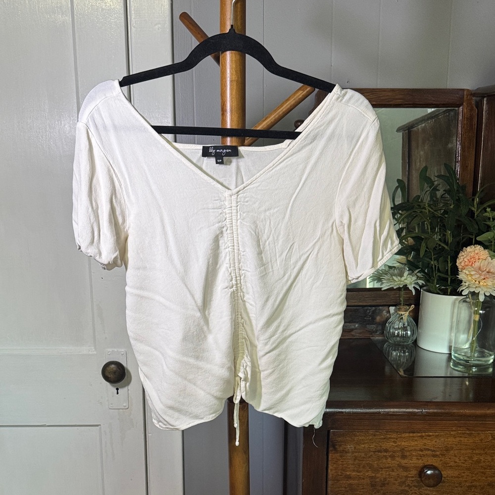 🤍 Lily Morgan Ruched Drawstring Blouse — Size S